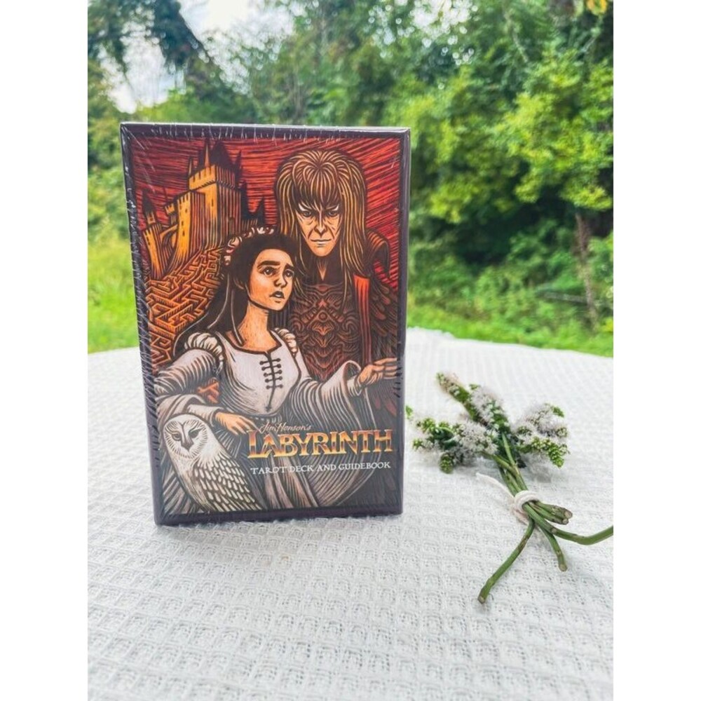 Labyrinth Tarot